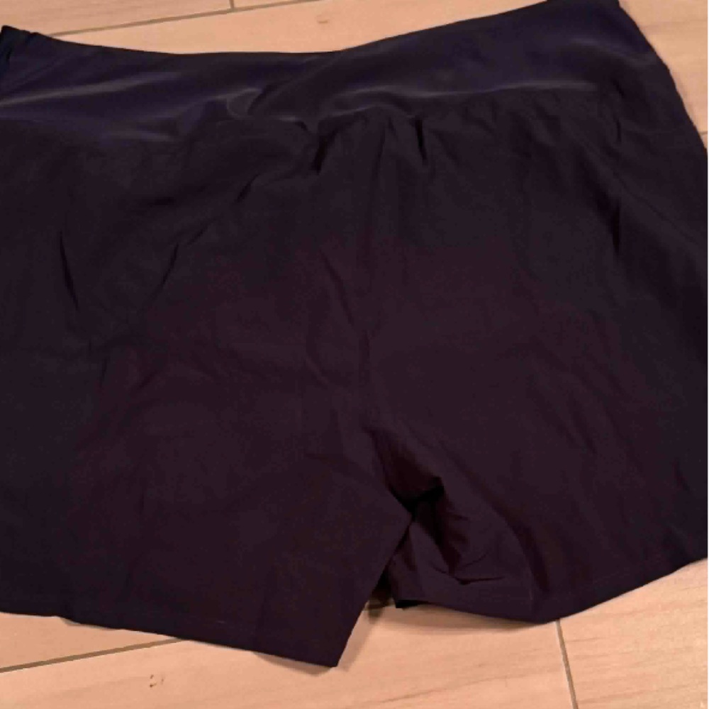 Hurley Women's Navy Athletic Shorts 2XL - Picture 6 of 6